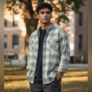 NWT MENS CARHARTT‎ RUGGED FLEX FIT LONG SLEEVE BUTTON DOWN SIZE MEDIUM